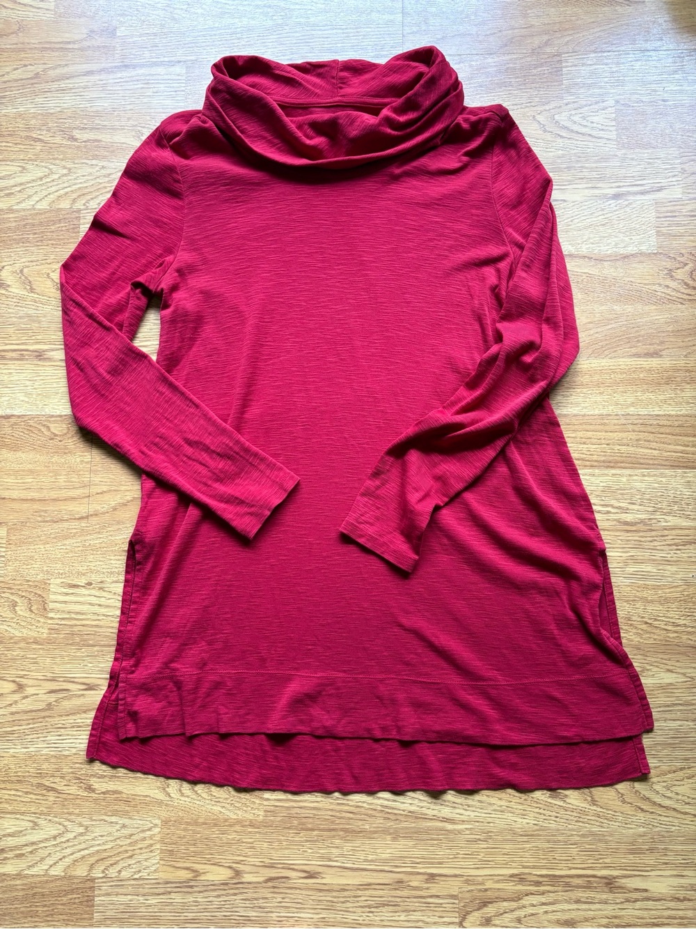 J Jill red Pima cotton cowl neck long sleeve tunic side slits comfy sz M